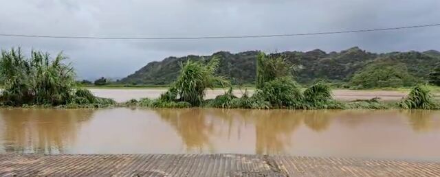 Intransitable la PR-2 entre Manatí y Barceloneta por desborde de río
