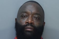 Arrestan al rapero Rick Ross por presunta agresión a su pareja