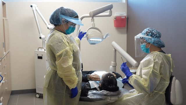 Por primera vez en más de 50 años abre escuela dental en Puerto Rico