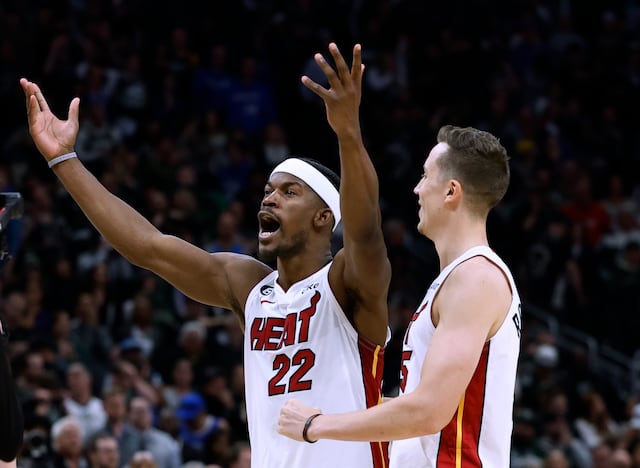 Hacer las cosas a su manera le resultó a Jimmy Butler: Lleva al Heat a segunda ronda