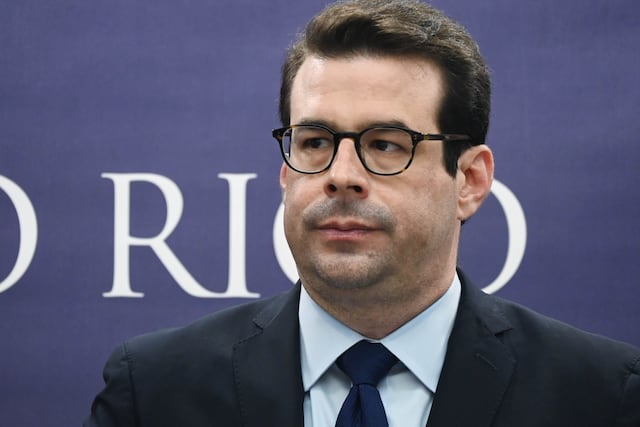 Fortaleza no asegura comparecencia de Francisco Domenech ante comisión total del Senado