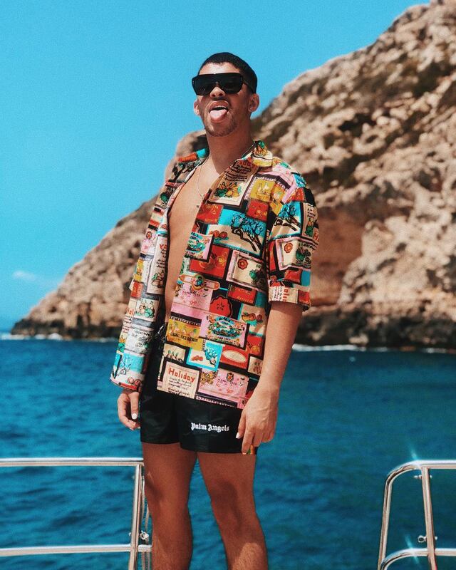 Reacciona dueña de salón de belleza que le negó servicio estético a Bad Bunny
