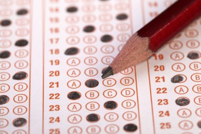 Educación volverá a ofrecer examen de equivalencia de Escuela Superior