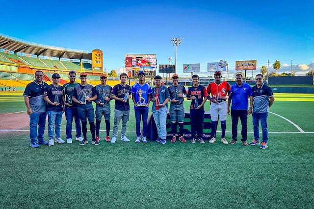 Revalida academia de béisbol de Fajardo como campeón de torneo del DRD