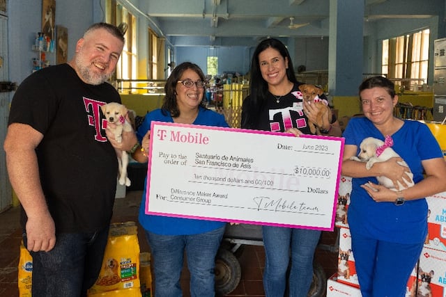 T-Mobile dona $50,000 a organizaciones sin fines de lucro en Puerto Rico