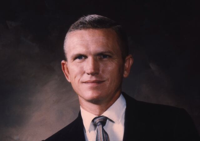 Muere el astronauta Frank Borman, comandante de la misión Apolo 8