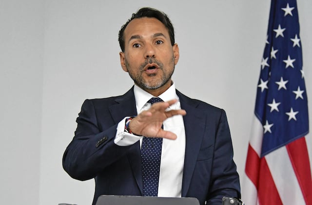 Junta objeta nueva oficina para adultos mayores y exige evaluación fiscal