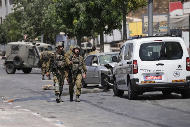 Soldados israelíes matan a tiros a un palestino en Cisjordania