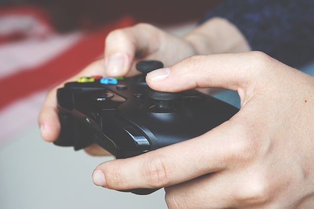 Videojuegos podrían causar pérdida de audición en niños y adultos, según estudio