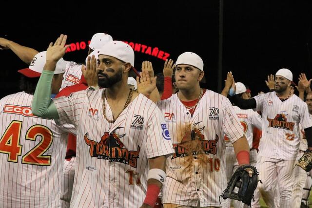 Toritos y Azucareros comienzan con victoria en el Carnaval de Campeones 2024