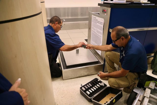DACO comienza inspección básculas de equipaje en aeropuertos