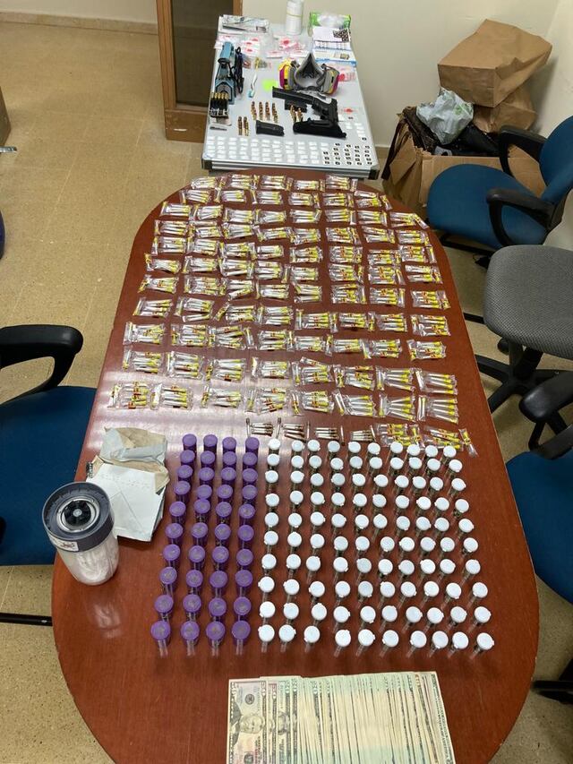 Arrestan a hombre con probatoria federal en Cidra