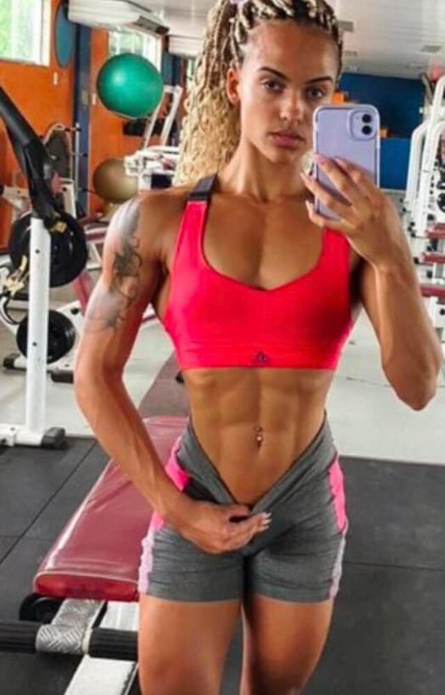 Fallece influencer y modelo brasileña a sus 21 años