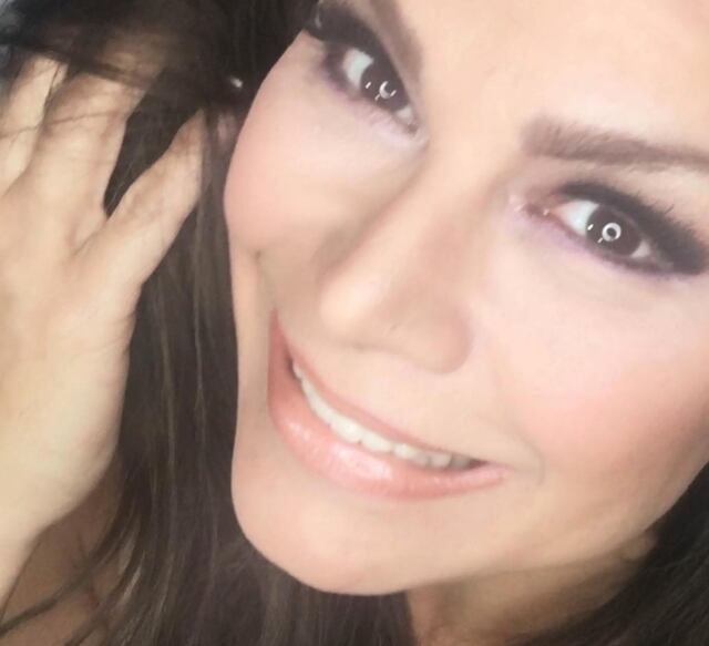 Olga Tañón se hace rubia