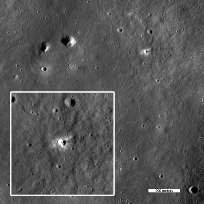 Un descubrimiento aporta pistas valiosas sobre colisiones recientes y antiguas que han esculpido a la Luna, el único satélite natural de la Tierra. Foto: LROC.