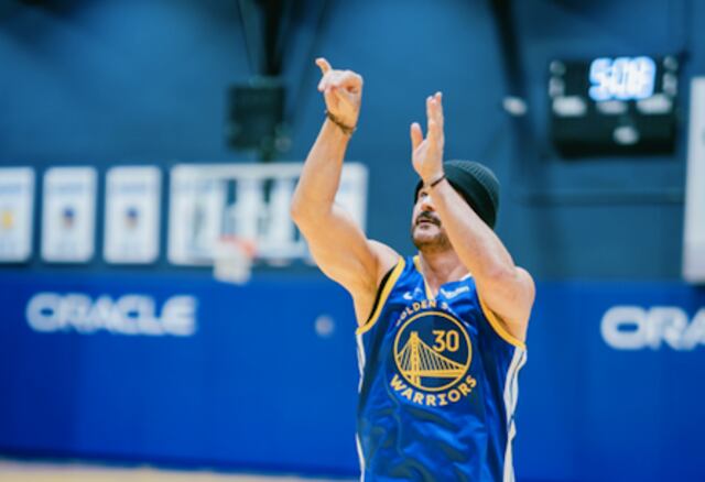 Arjona comparte con los veteranos jugadores de baloncesto de la NBA