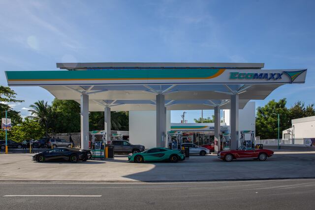 EcoMaxx abre moderna estación de gasolina con inversión de sobre un millón de dólares