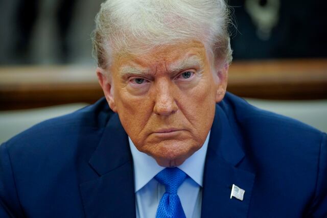 Juez regaña a Trump durante juicio y le advierte:  “Este no es un mitin político”