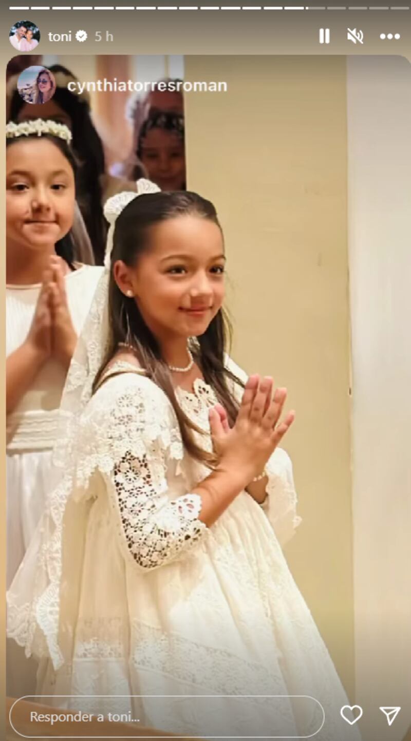 La hija de Adamari López tuvo su primera comunión