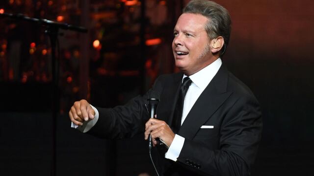 Piloto acusa a Luis Miguel de ser un mala paga