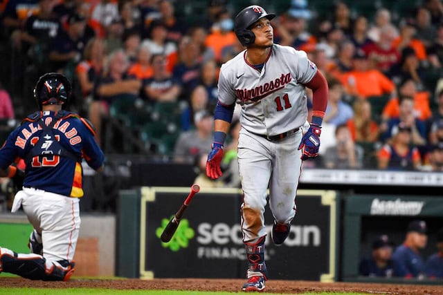 Mellizos vencen 7-5 a Astros