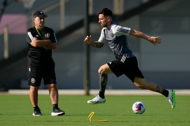 Lionel Messi asiste a su primer entrenamiento con Inter Miami