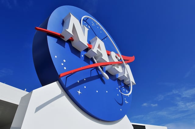 NASA aplaza primera misión tripulada a la Luna en 50 años por fallos técnicos