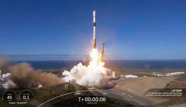 Corea del Sur lanza su primer satélite espía militar