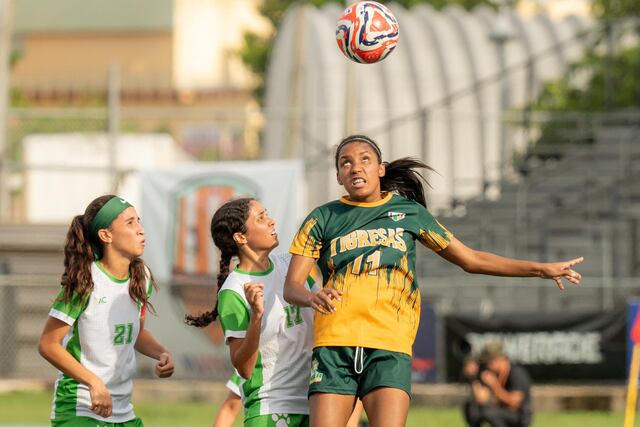 Tigresas vs. Jerezanas: Clásico del fútbol femenino abre la temporada LAI