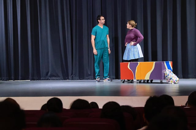 “El Teatro Sana” continúa su misión de impactar jóvenes y niños