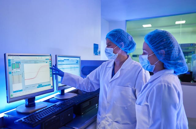 Médicos discuten cómo individualizar el cuidado mediante medicina de precisión