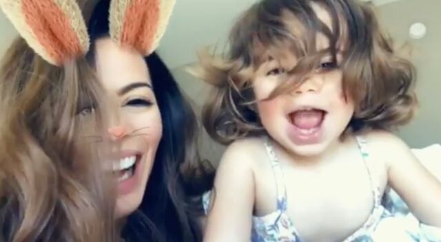 Viviana y Paulina se divierten en cómico video