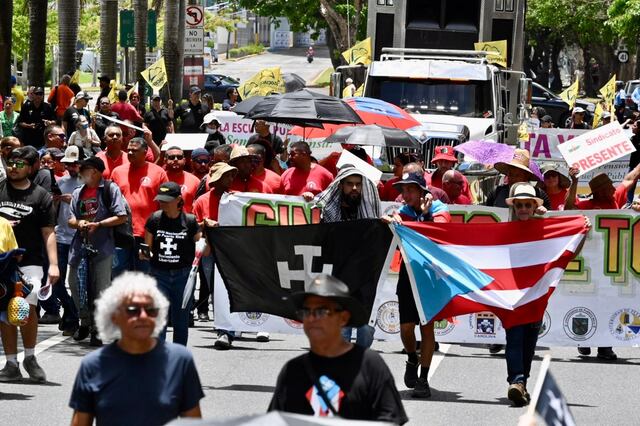 FOTOS: Trabajadores defienden sus derechos en marcha del 1ro de mayo