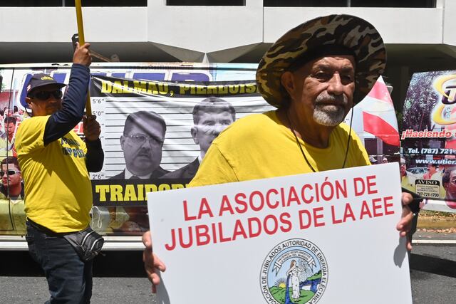 Se atrasa el pago de los pensionados de la AEE