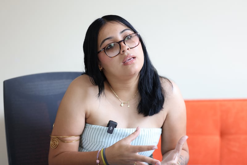 Keyra Mojica Rodríguez, de 18 años, comenzará en agosto estudios en el RUM tras una adolescencia marcada por mudanzas, pobreza e inestabilidad.
