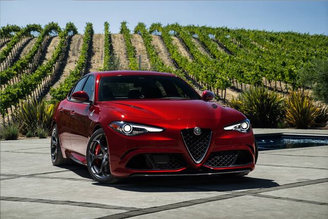 Alfa Romeo destaca promoción con su modelo Giulia