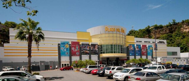 Venden Plaza del Sol, Río Hondo y otros centros comerciales por más de $500 millones