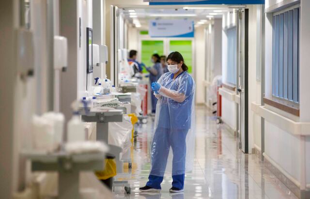 Sindicales piden aumento a todo personal de servicios médicos