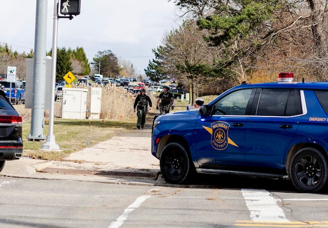 Policía de Nueva York refuerza vigilancia en instituciones judías tras ataque en Míchigan