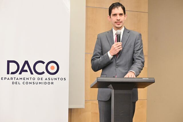 DACO extiende Orden de Congelación de Márgenes de Ganancia a precios de combustible