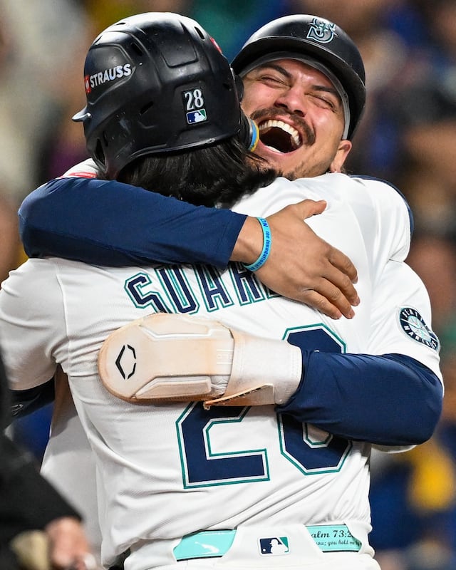 Marineros se colocan a un triunfo de su primera Serie Mundial con grand slam de Eugenio Suárez