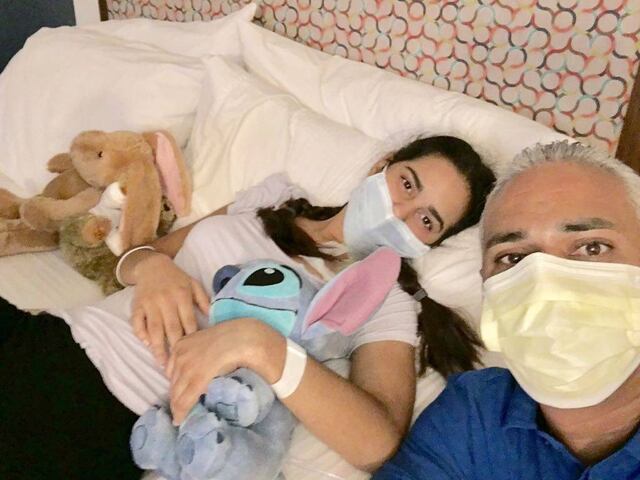 Senador reza por estado de salud de su hija