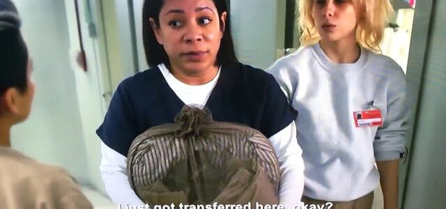 Personaje de Orange Is the New Black trae la crisis de electricidad en la isla en episodio