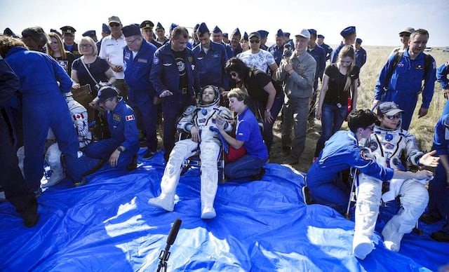 Astronautas de Rusia, Canadá y Estados Unidos vuelven a la Tierra