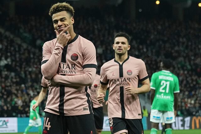 PSG aplasta a Saint-Etienne y se acerca a su 13mo título de la liga francesa