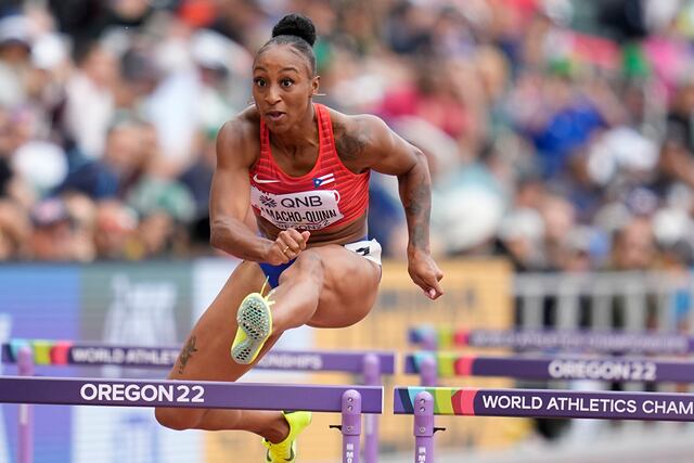Jasmine Camacho-Quinn pasa a la final del Campeonato Mundial de Atletismo