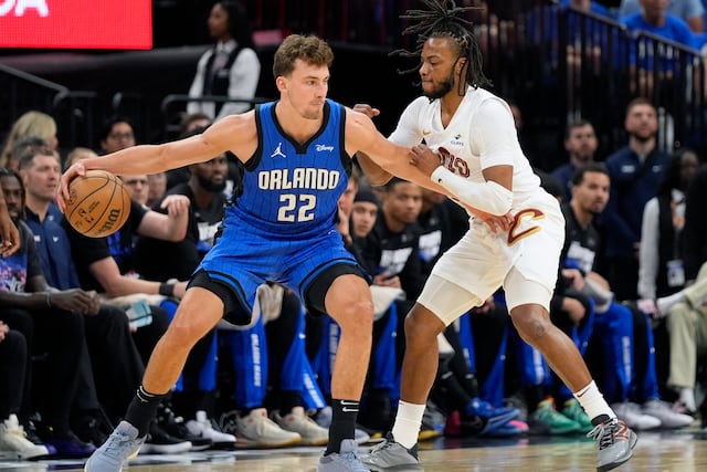 El Magic apalea otra vez a los Cavs y empatan la serie