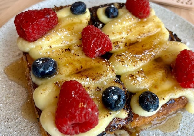 Barullo Taberna Española estrena brunch con un viaje de sabores a España