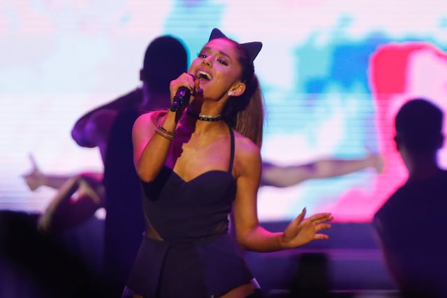Ariana Grande se "borra" de las redes sociales por quiebres sentimentales