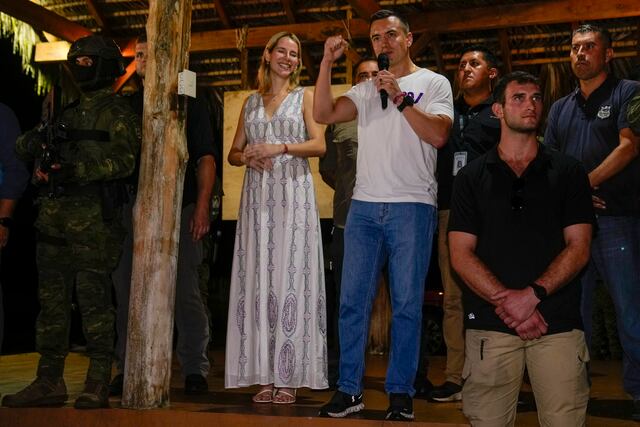 Daniel Noboa es elegido presidente de un Ecuador inmerso en la violencia